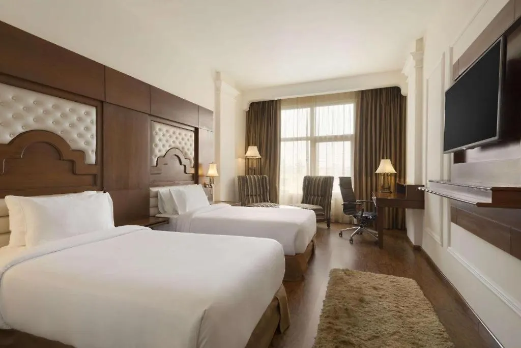 Ramada Plaza By Wyndham, Chandigarh Zirakpur Индия